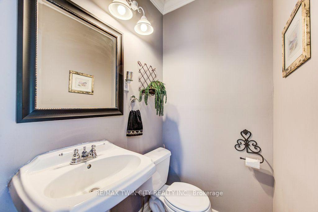 Photo 23 of 138 Water Street S, Kitchener, Victoria Park — HOMEH