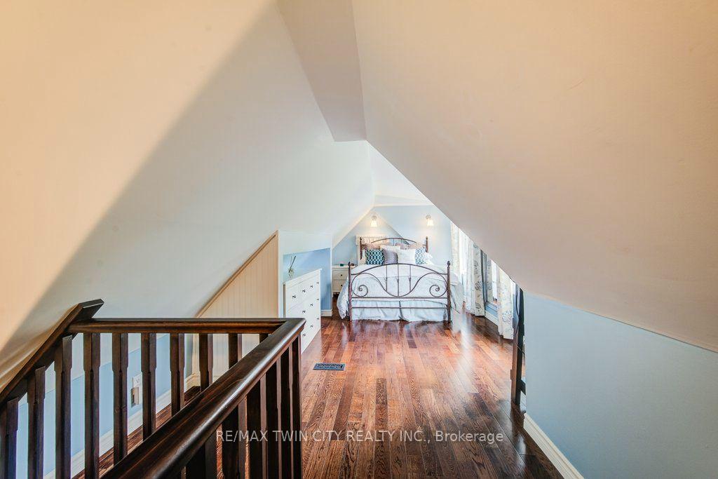 Photo 33 of 138 Water Street S, Kitchener, Victoria Park — HOMEH