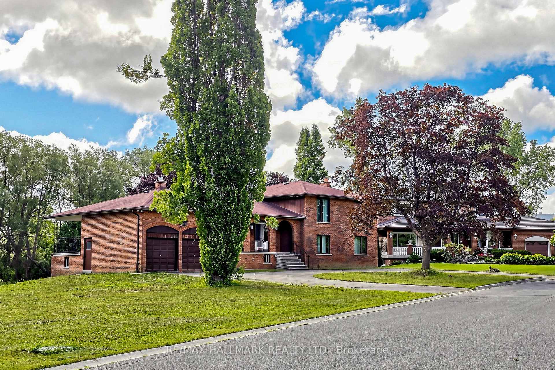 Photo 6 of 155 Dennison Street, King, King City — HOMEH