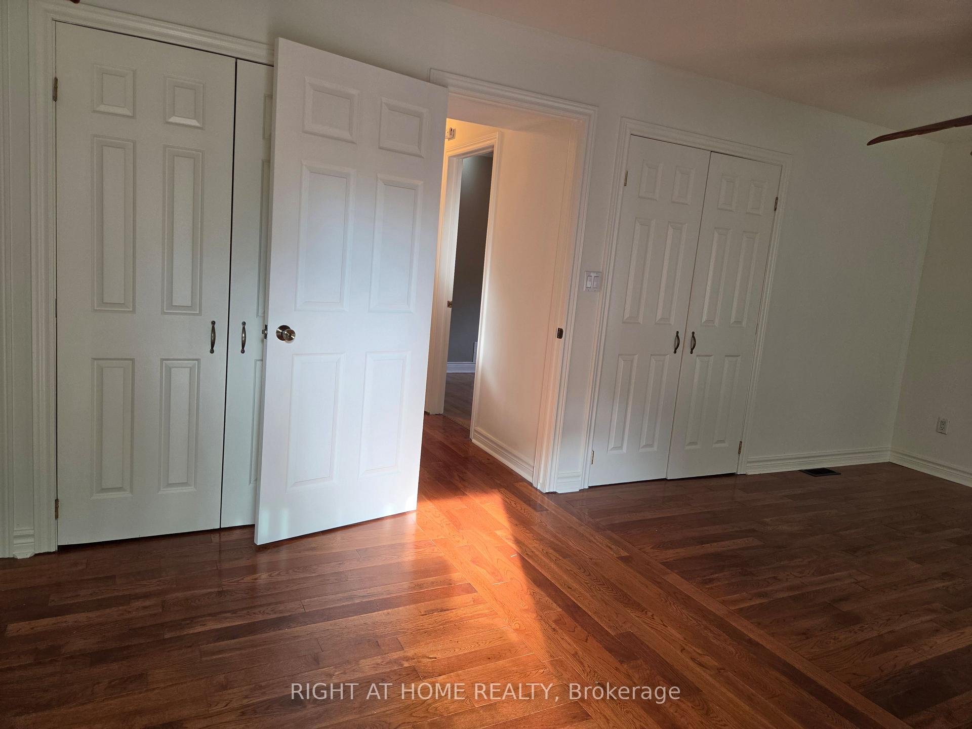 Photo 11 of 771 Third Avenue, Georgina, Historic Lakeshore Communities — HOMEH