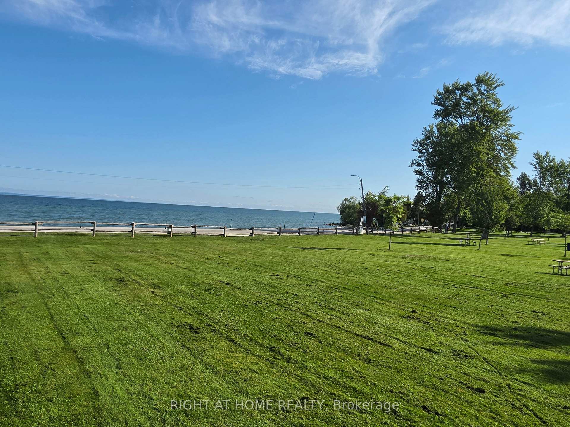 Photo 20 of 771 Third Avenue, Georgina, Historic Lakeshore Communities — HOMEH
