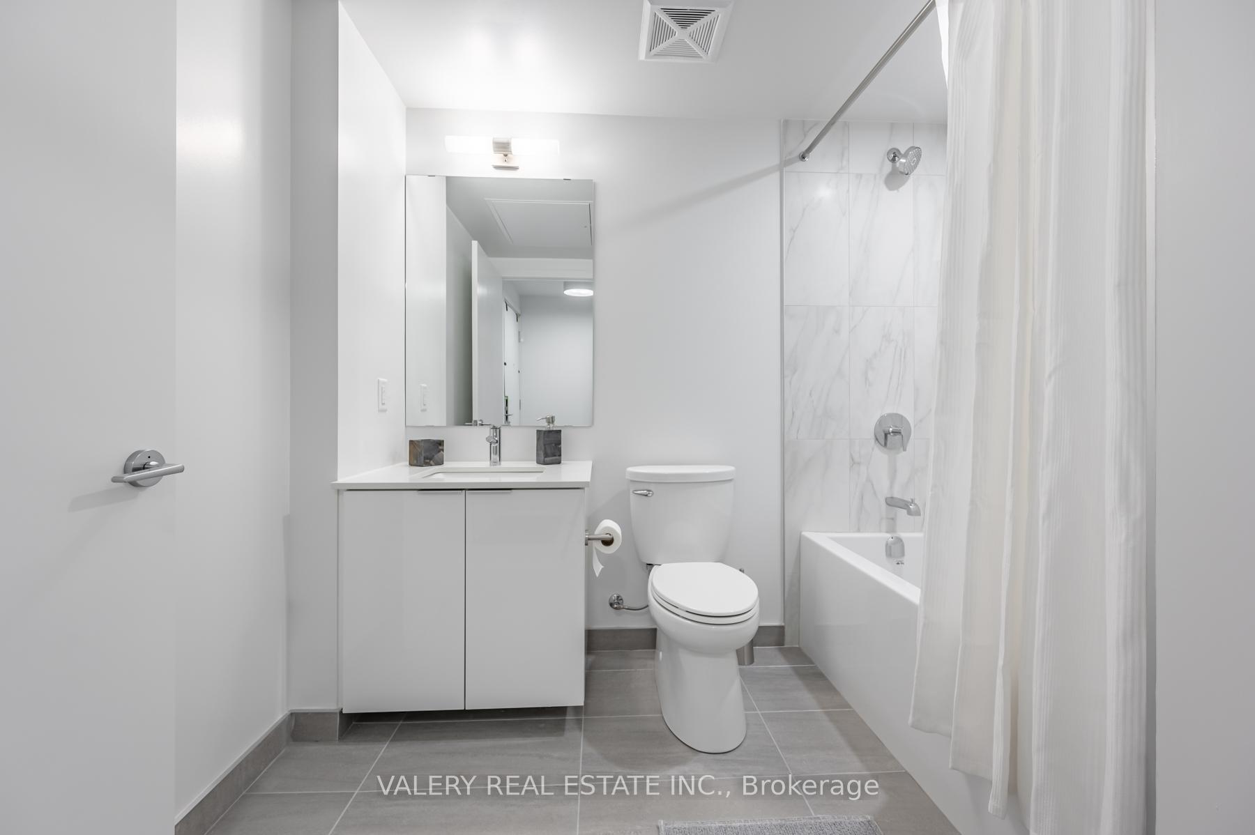 Photo 11 of Unit 3109, 357 King Street W, Toronto, Waterfront Communities — HOMEH
