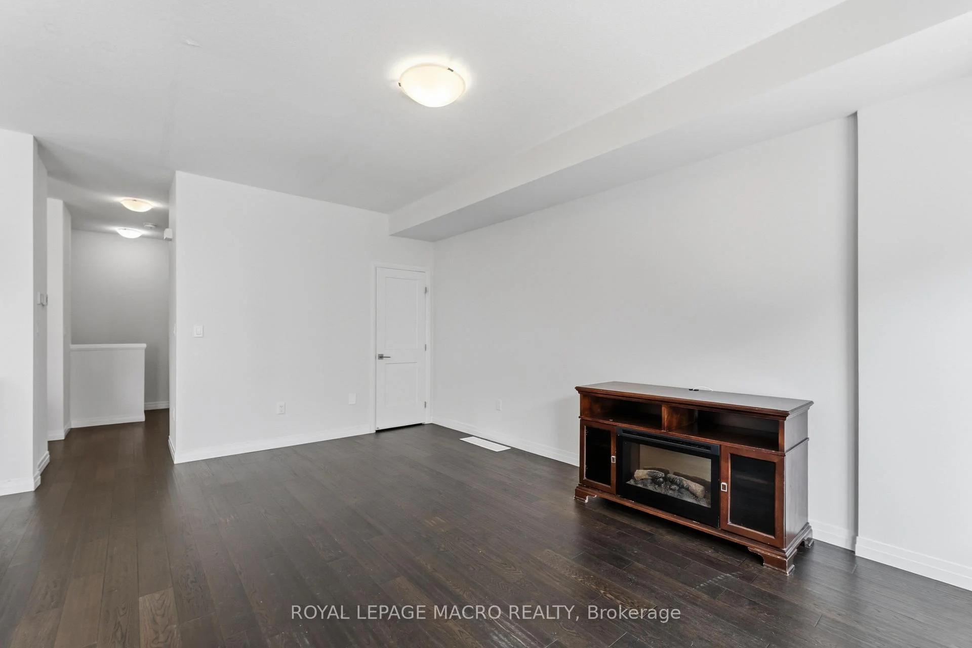 Photo 14 of Unit 98, 30 Times Square Boulevard, Hamilton, Stoney Creek Mountain — HOMEH