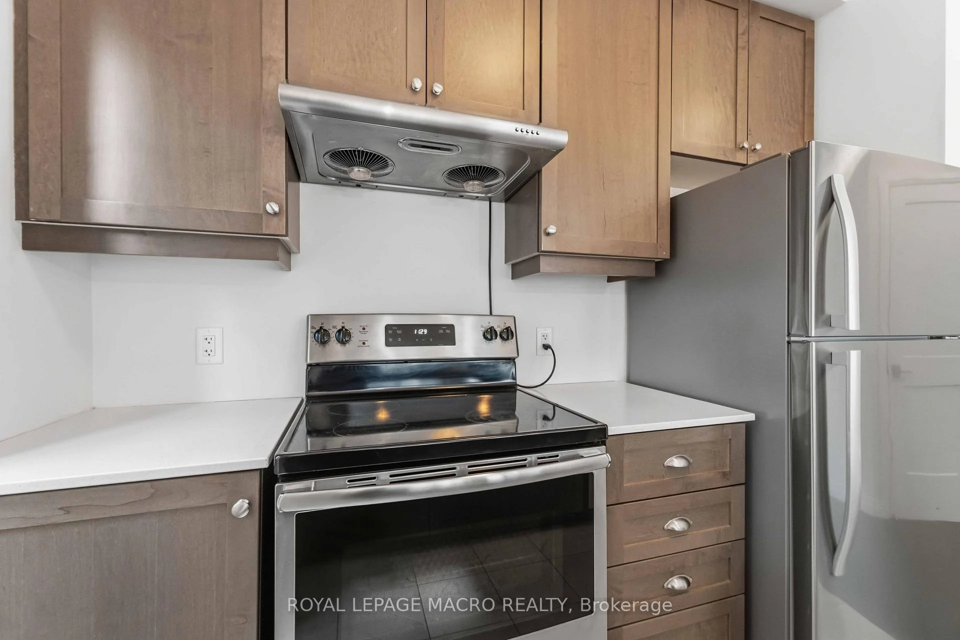Photo 19 of Unit 98, 30 Times Square Boulevard, Hamilton, Stoney Creek Mountain — HOMEH