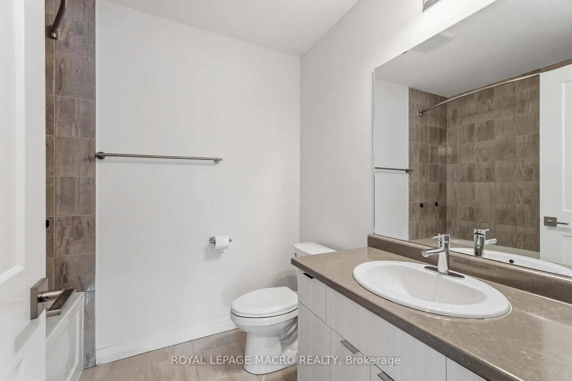 Photo 28 of Unit 98, 30 Times Square Boulevard, Hamilton, Stoney Creek Mountain — HOMEH