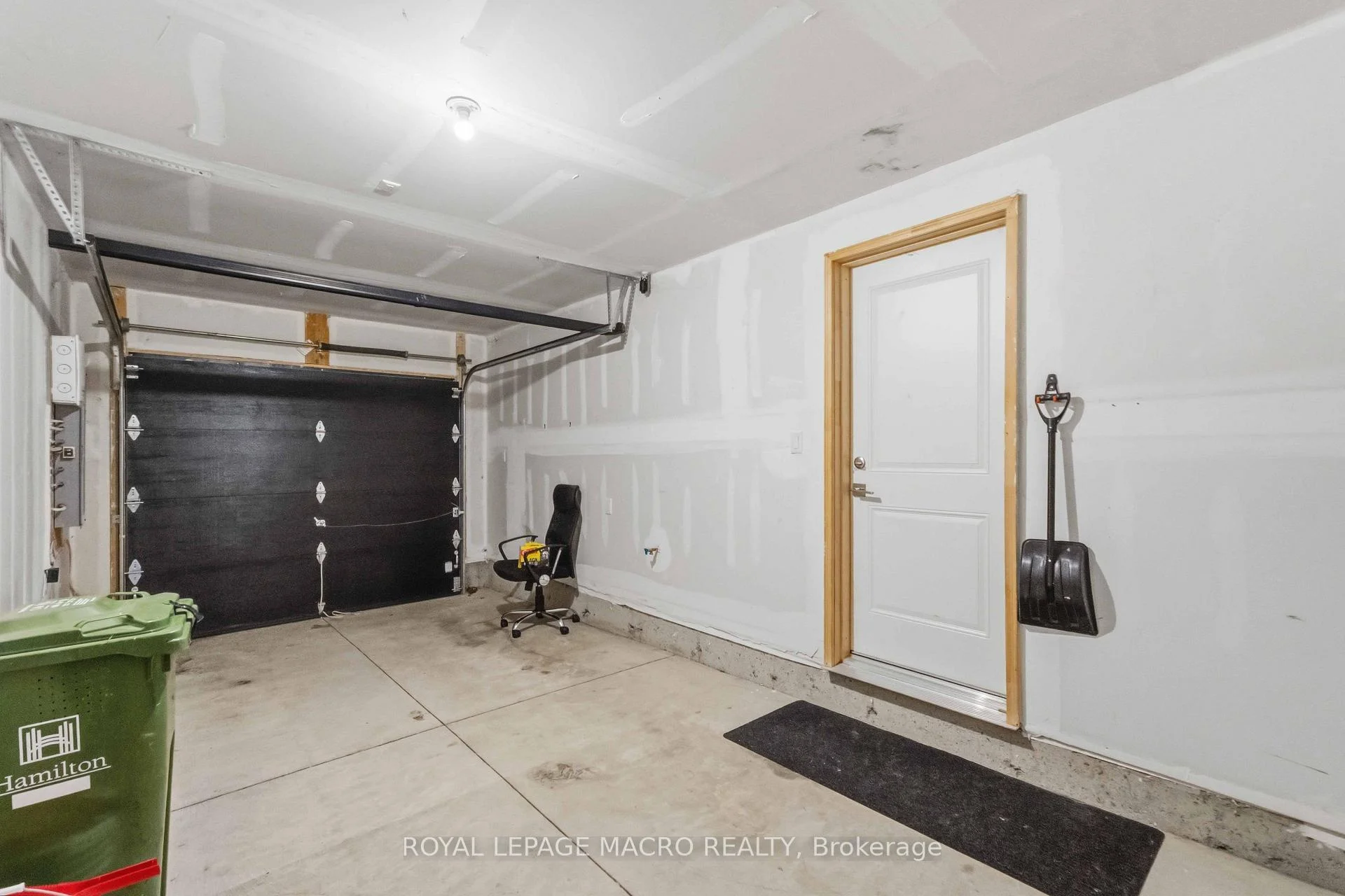 Photo 30 of Unit 98, 30 Times Square Boulevard, Hamilton, Stoney Creek Mountain — HOMEH