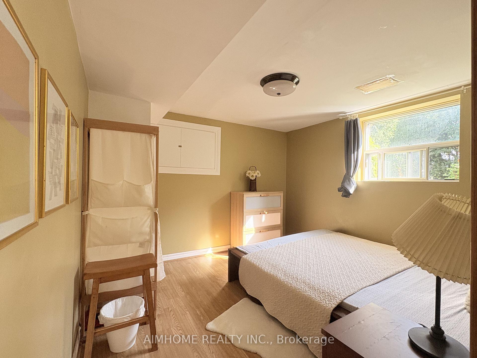 Photo 12 of Unit Walk out BSMT, 94 Micmac Crescent, North York, Pleasant View — HOMEH