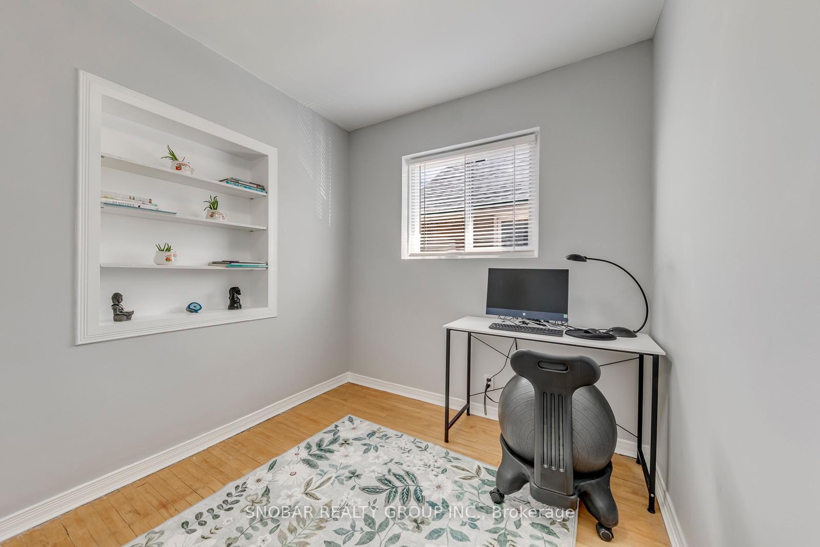 Photo 13 of 40 Dixon Road, Etobicoke, Humber Heights — HOMEH