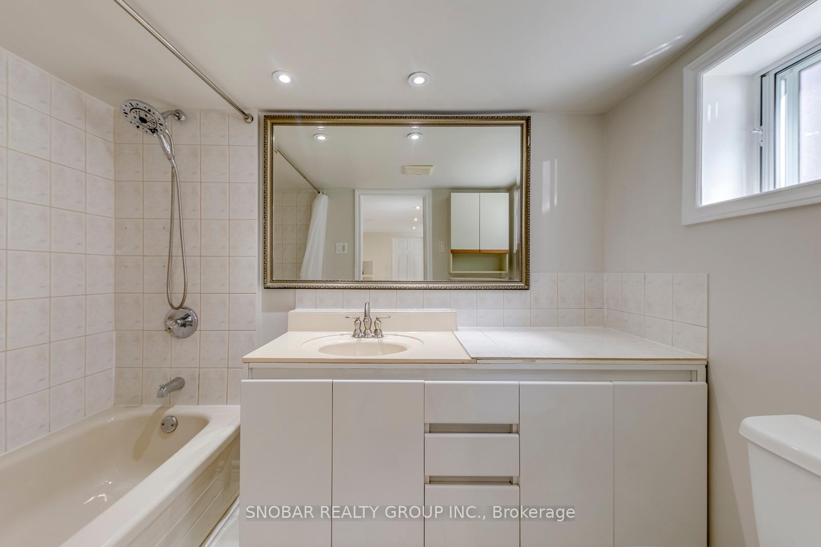 Photo 22 of 40 Dixon Road, Etobicoke, Humber Heights — HOMEH