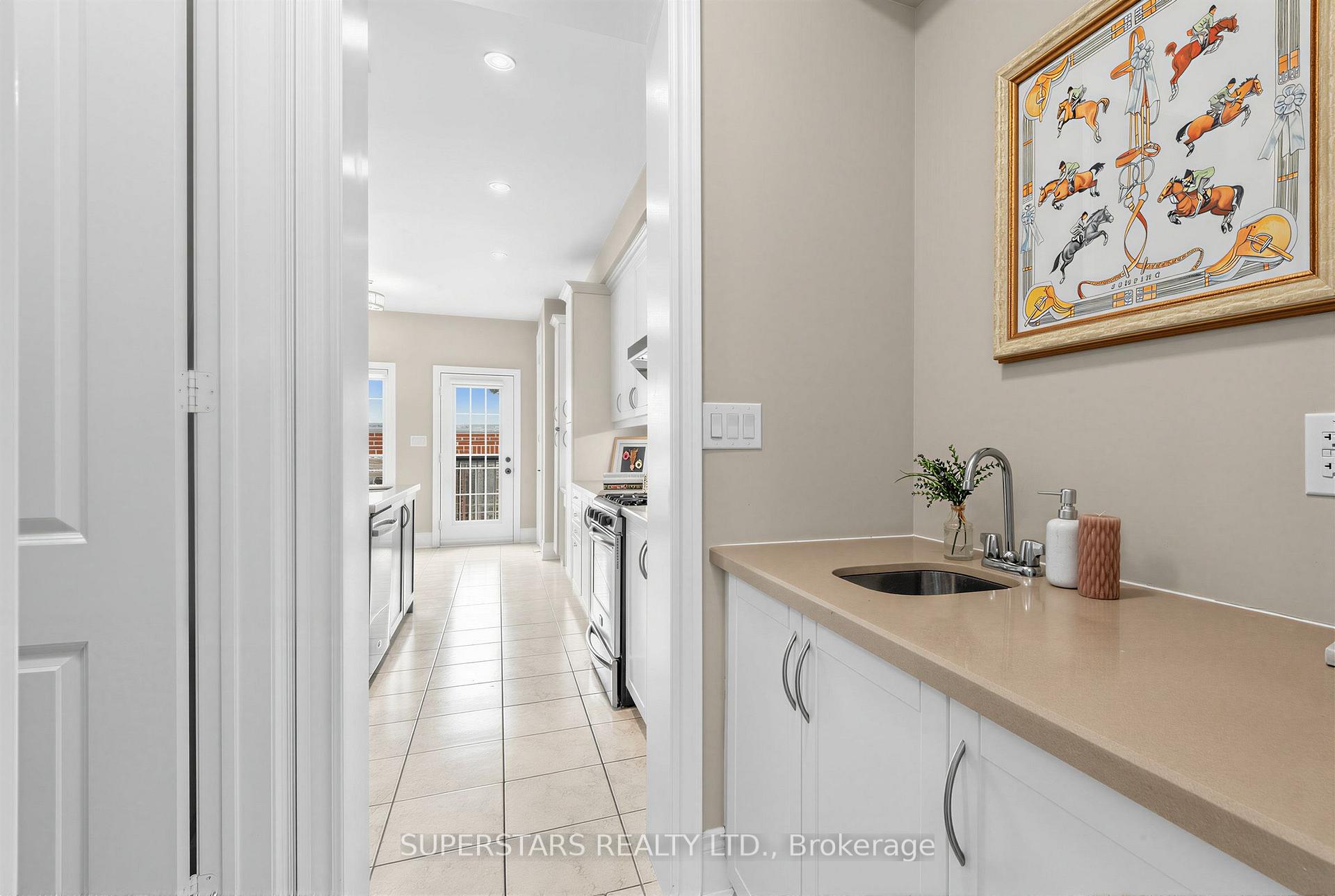 Photo 11 of 239 Angus Glen Boulevard, Markham, Devil's Elbow — HOMEH