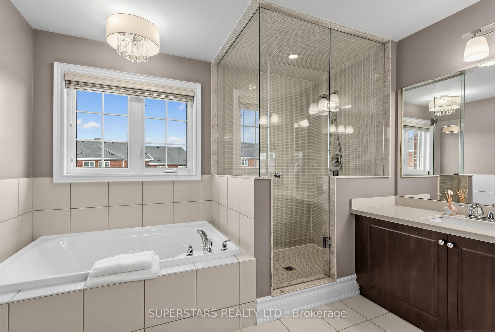 Photo 30 of 239 Angus Glen Boulevard, Markham, Devil's Elbow — HOMEH