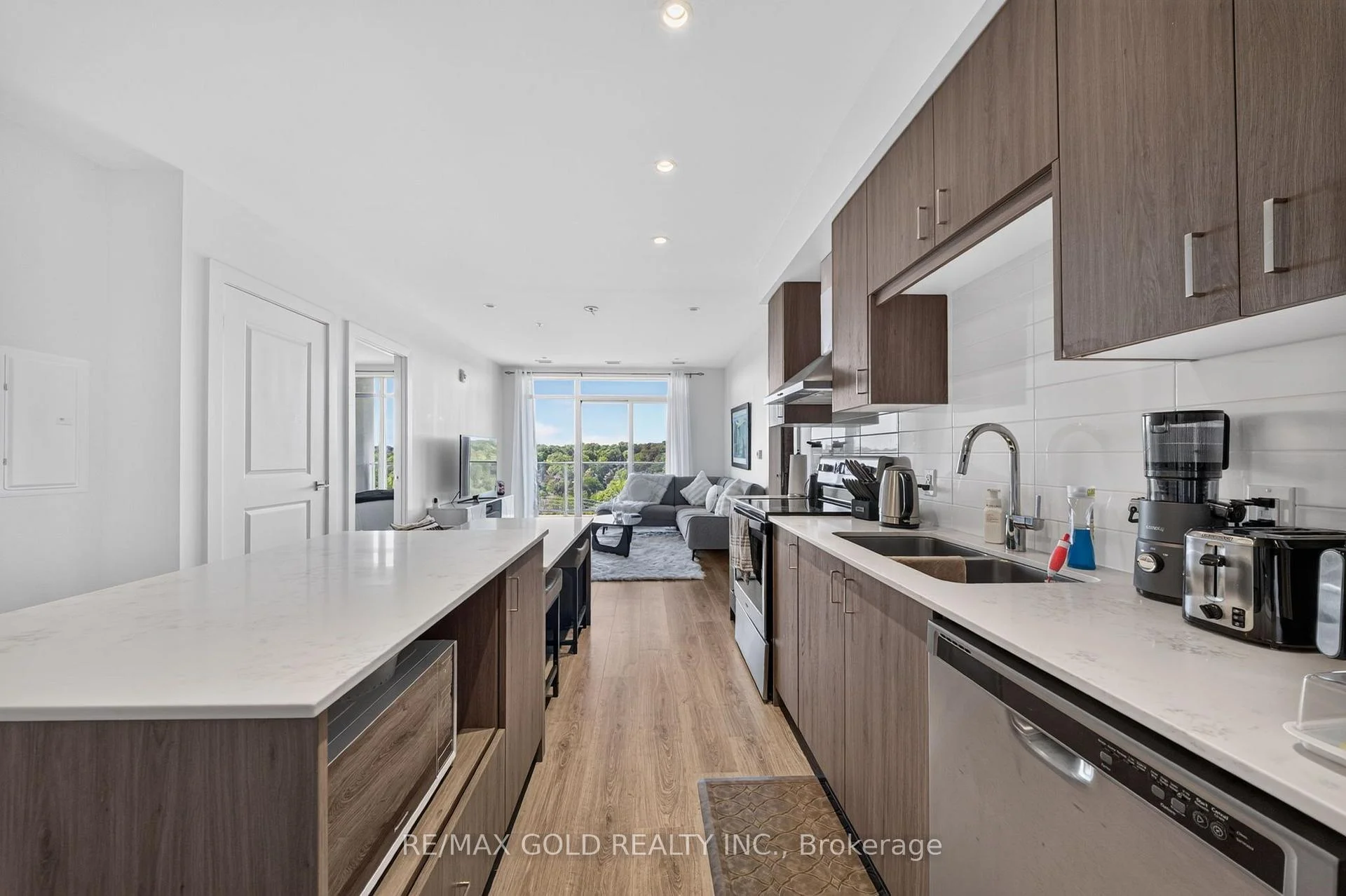 Photo 12 of Unit 1310, 15 Glebe Street, Cambridge, St. Andrews Estates — HOMEH