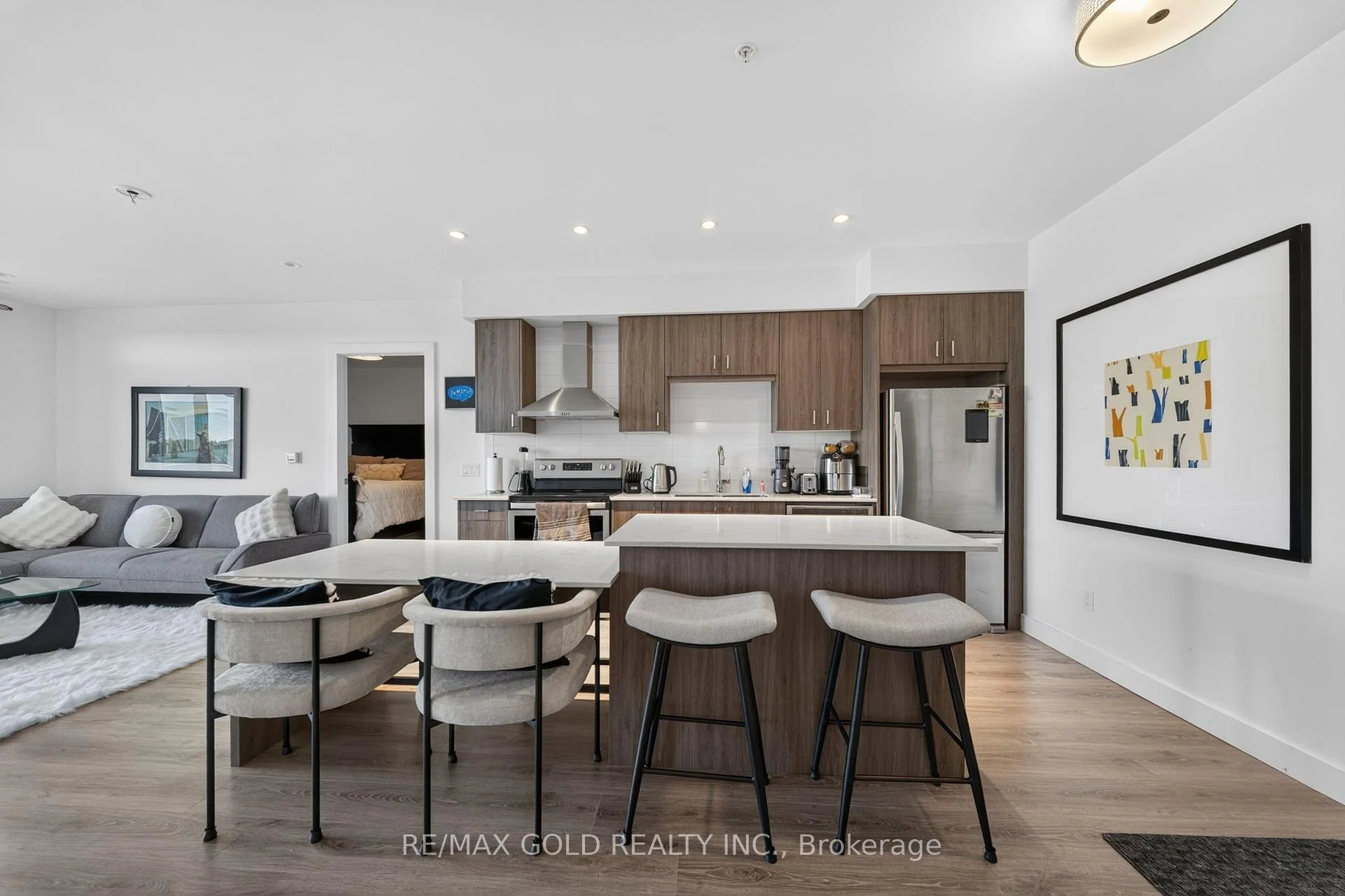 Photo 14 of Unit 1310, 15 Glebe Street, Cambridge, St. Andrews Estates — HOMEH
