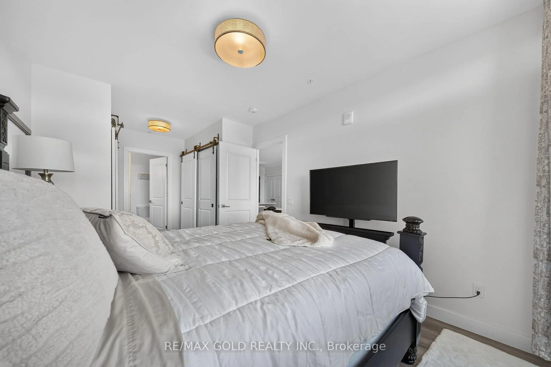 Photo 31 of Unit 1310, 15 Glebe Street, Cambridge, St. Andrews Estates — HOMEH