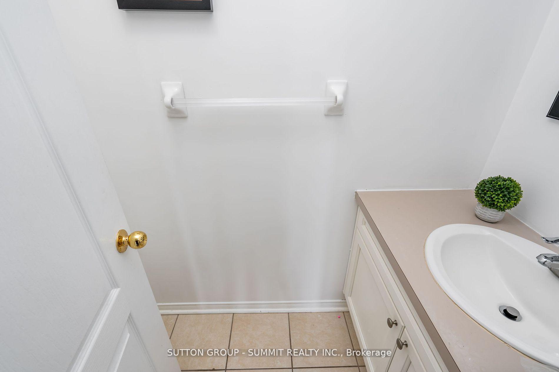 Photo 7 of 103 John Street, Halton Hills, Georgetown — HOMEH