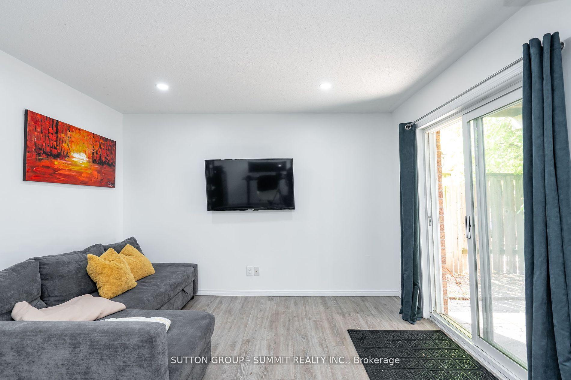 Photo 9 of 103 John Street, Halton Hills, Georgetown — HOMEH