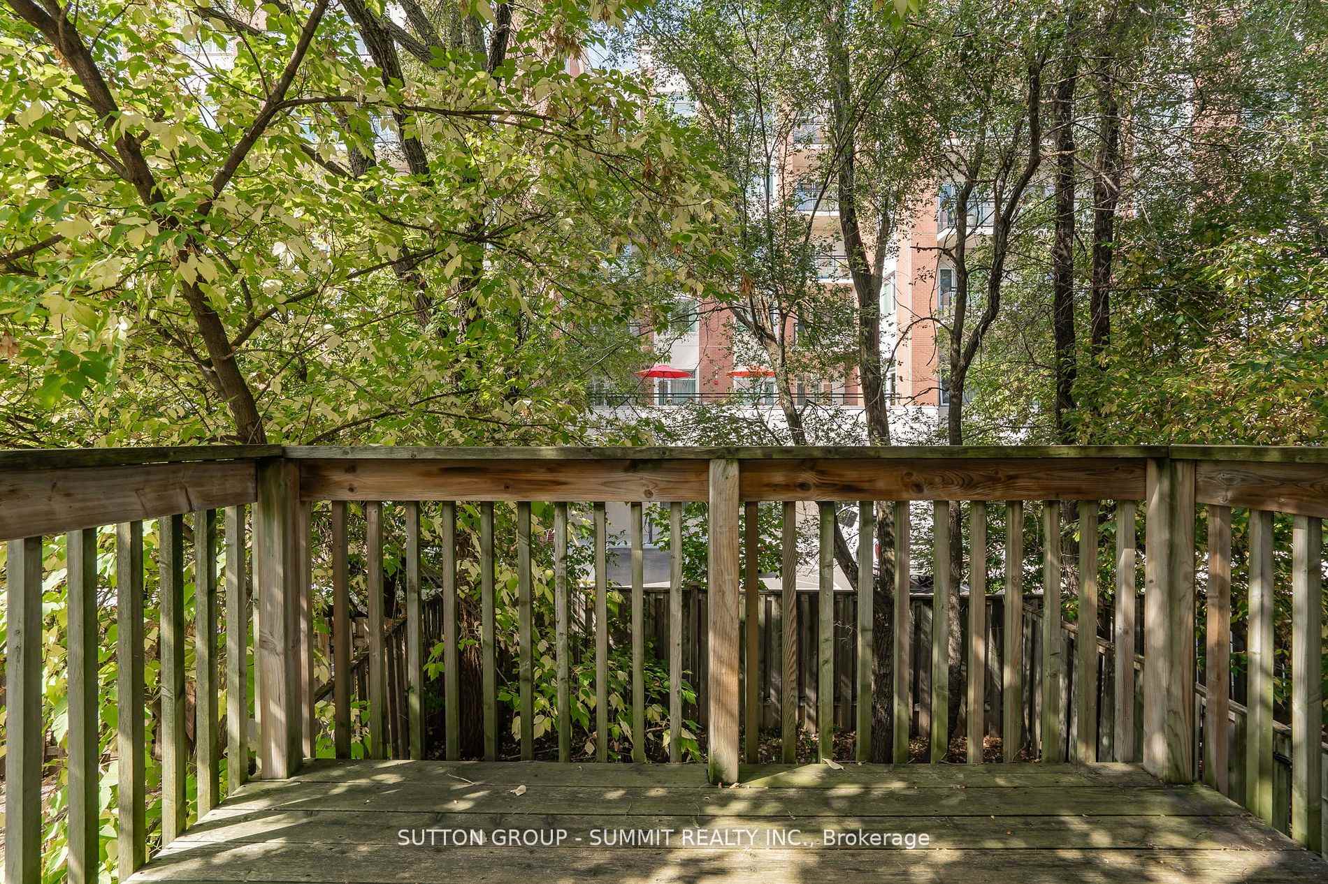Photo 38 of 103 John Street, Halton Hills, Georgetown — HOMEH