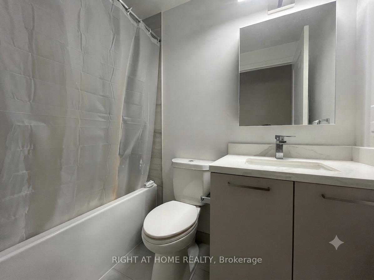 Photo 8 of Unit 702, 38 Gandhi Lane, Markham, Commerce Valley — HOMEH