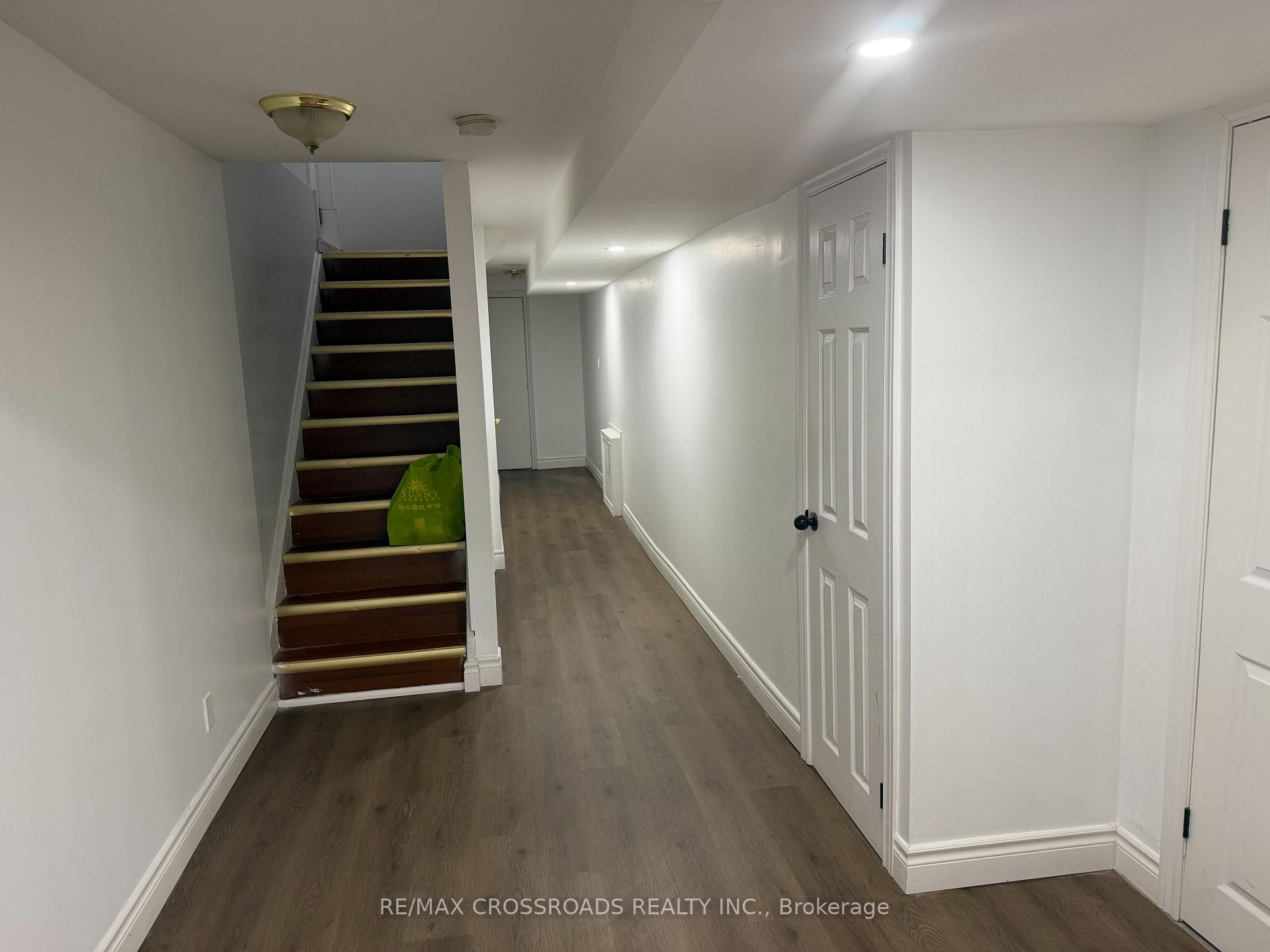 Photo 5 of 82 Jack Monkman Crescent, Markham, Cedarwood — HOMEH