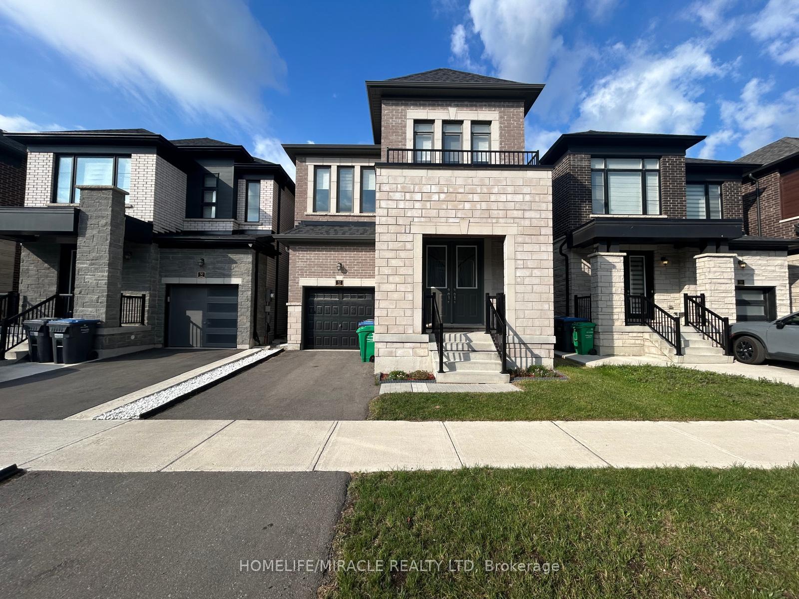 Photo 1 of 52 Minnock Street, Caledon, Rural Caledon — HOMEH