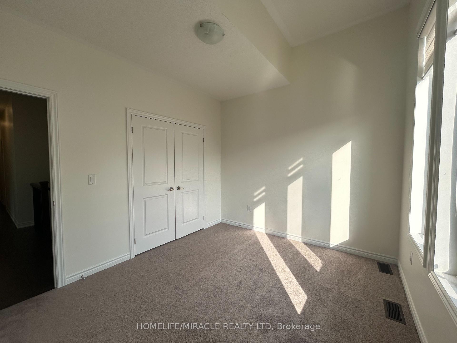 Photo 25 of 52 Minnock Street, Caledon, Rural Caledon — HOMEH