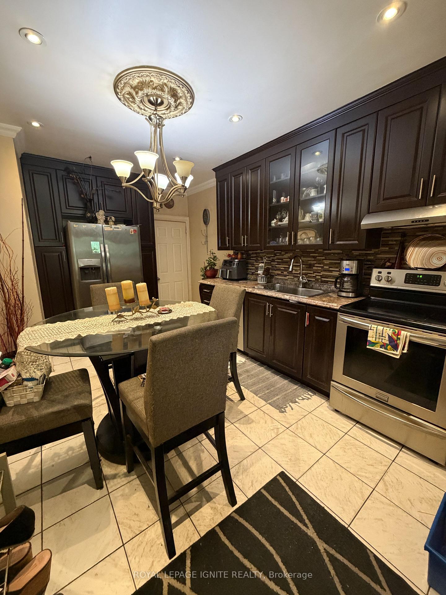 Photo 5 of 35 Hillary Avenue, Toronto, Keelesdale-Eglinton West — HOMEH