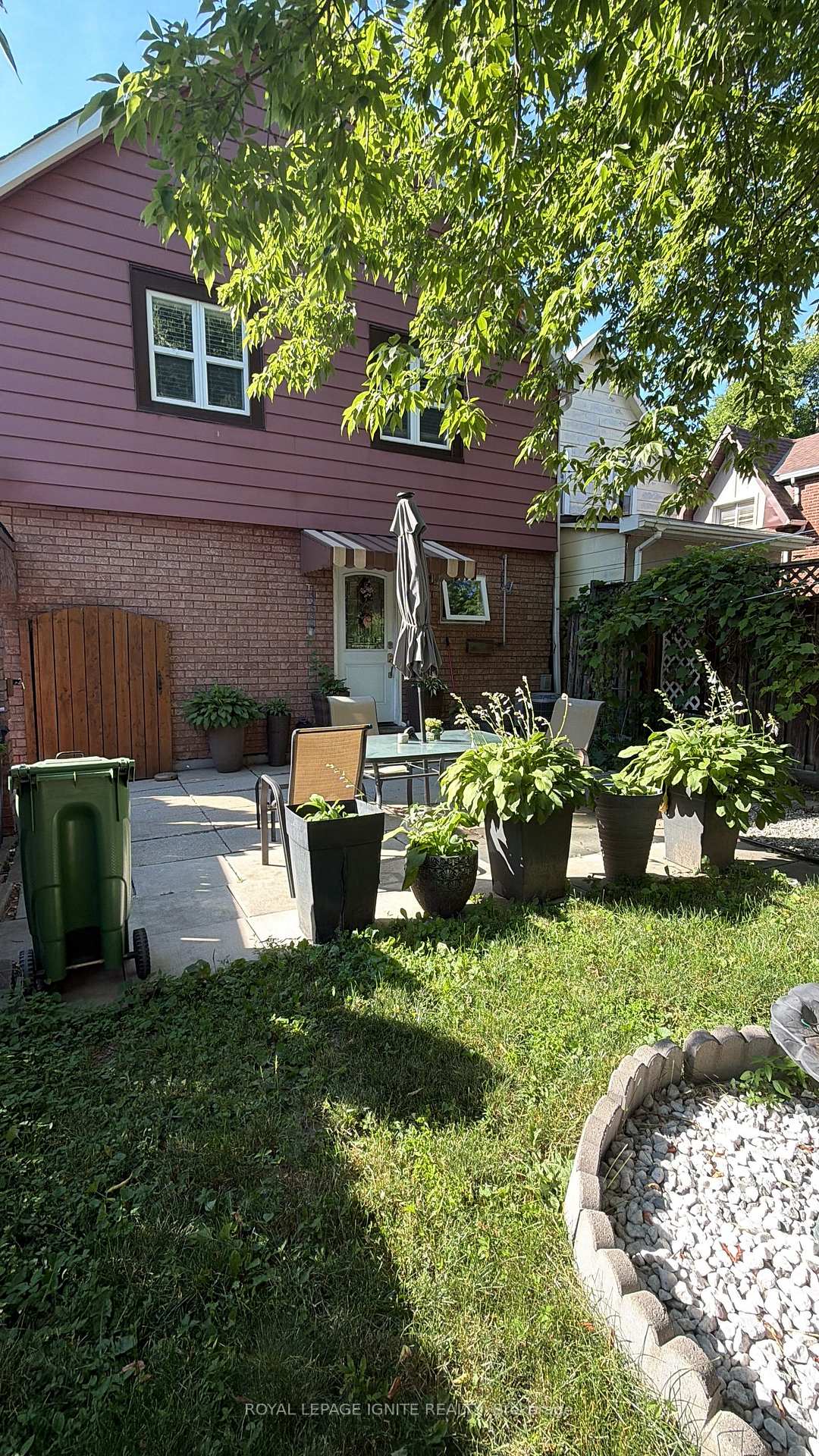 Photo 9 of 35 Hillary Avenue, Toronto, Keelesdale-Eglinton West — HOMEH