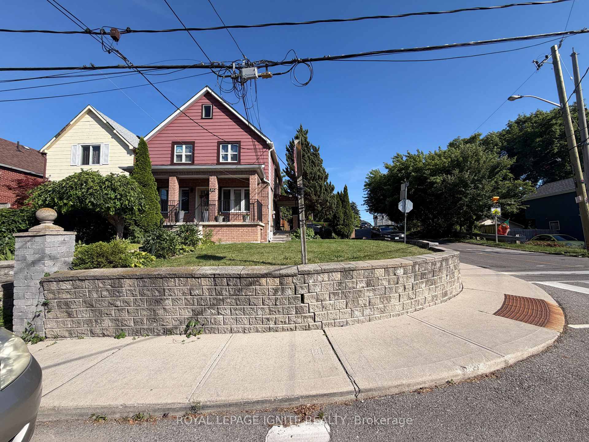 Photo 15 of 35 Hillary Avenue, Toronto, Keelesdale-Eglinton West — HOMEH