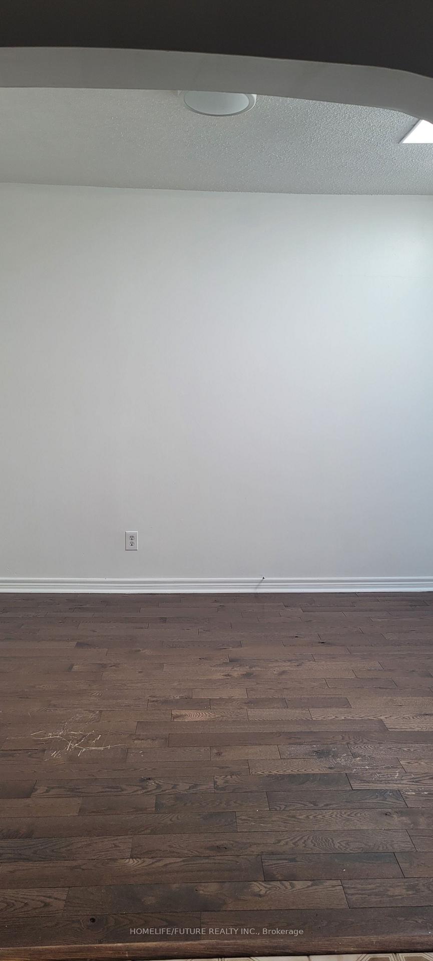 Photo 5 of Unit 2nd Floor, 697 College Street, Toronto, Trinity-Bellwoods — HOMEH