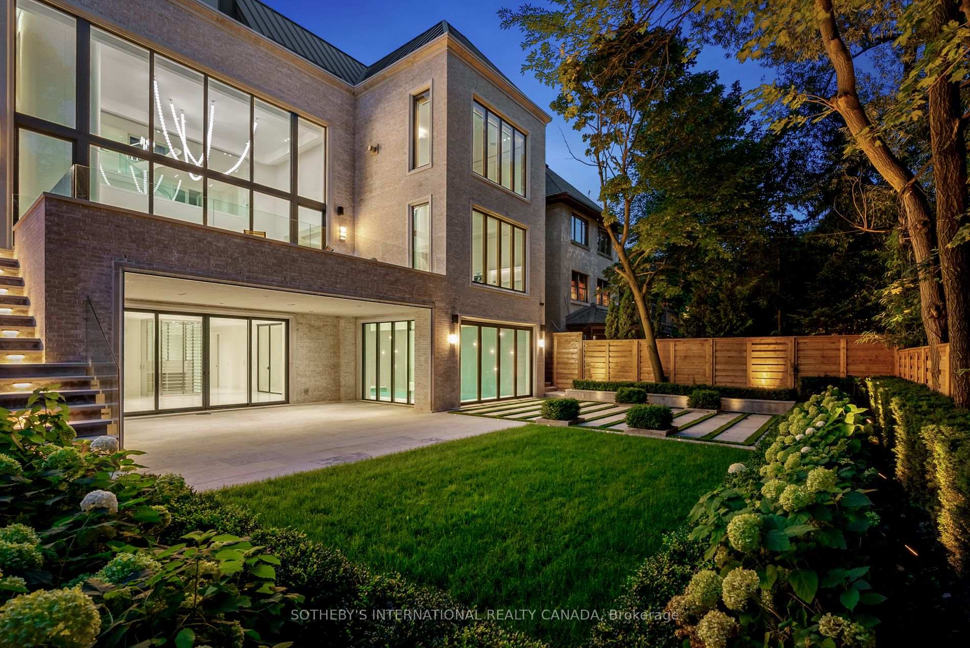 Photo 33 of 84 Old Forest Hill Road, Toronto, Forest Hill South — HOMEH
