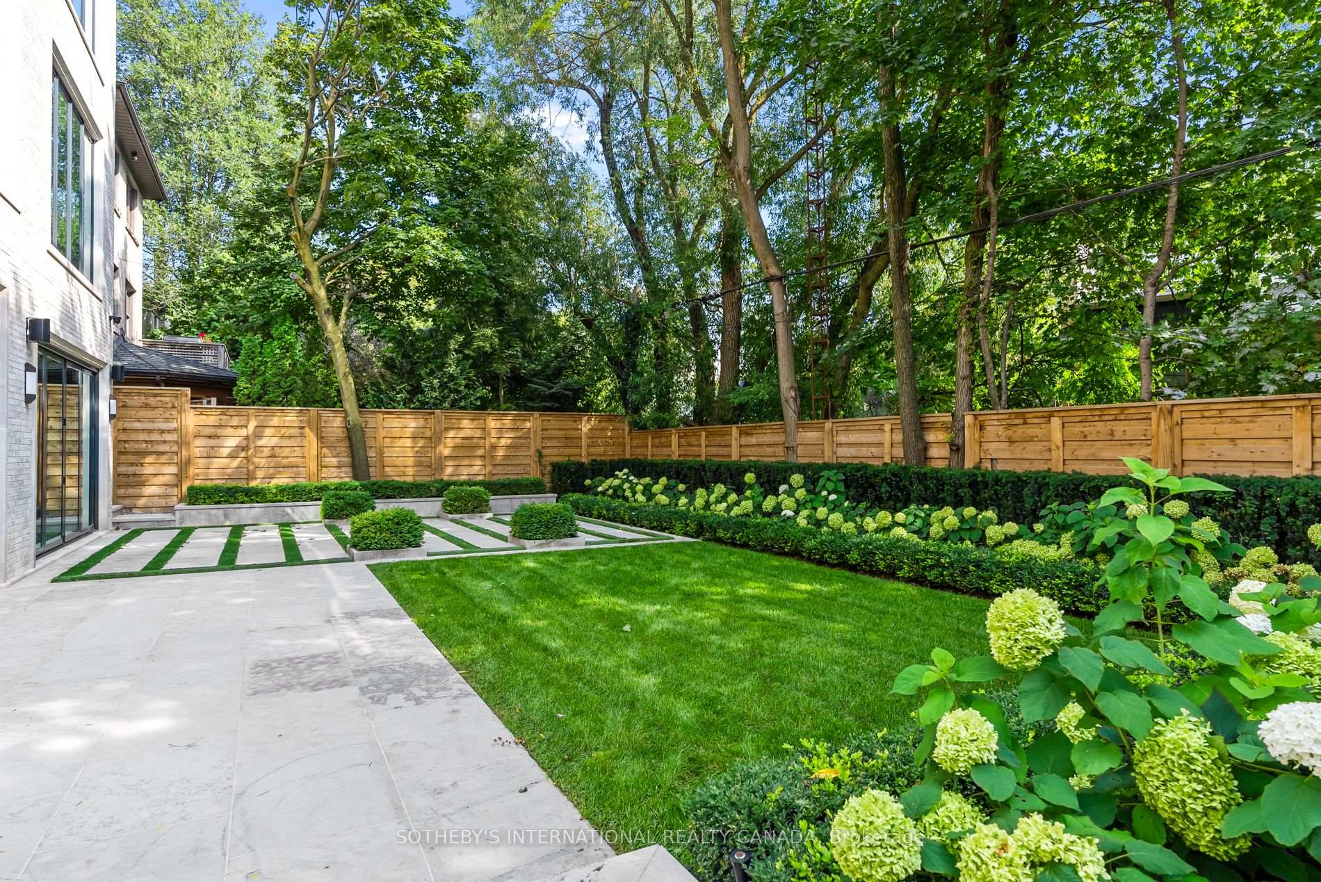 Photo 36 of 84 Old Forest Hill Road, Toronto, Forest Hill South — HOMEH