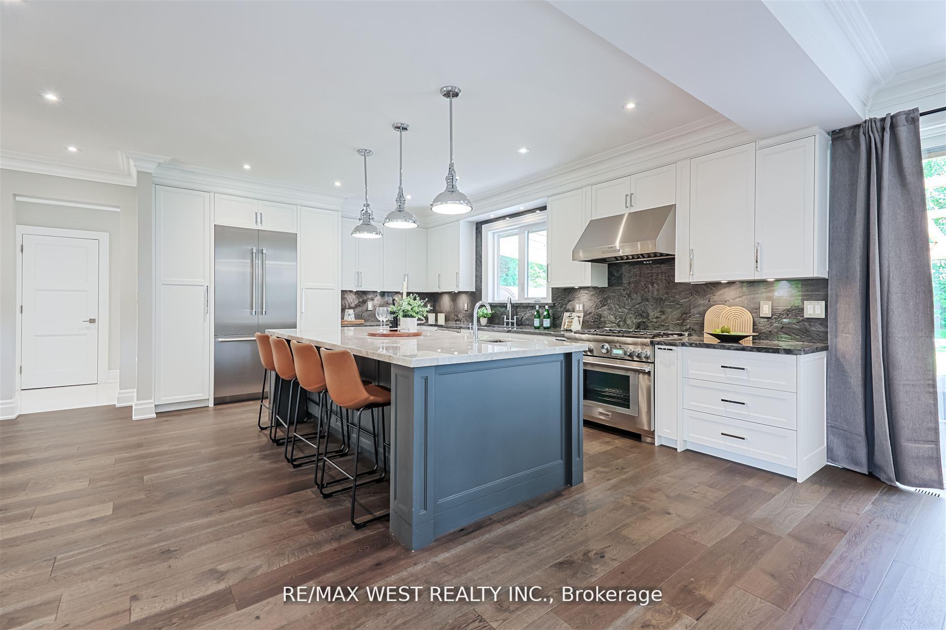 Photo 4 of 18 Windy Ridge Drive, Scarborough, Scarborough Village — HOMEH