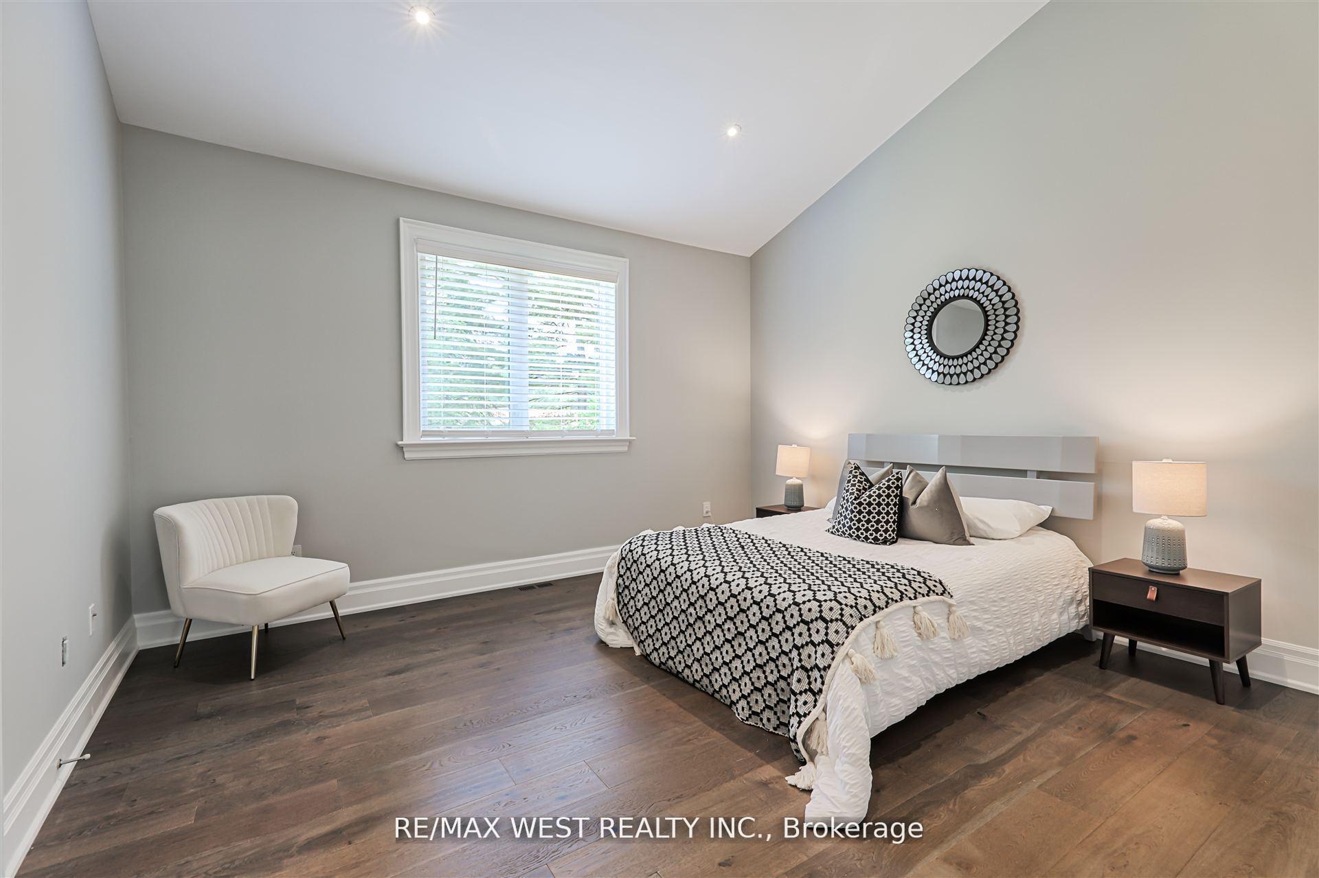 Photo 20 of 18 Windy Ridge Drive, Scarborough, Scarborough Village — HOMEH