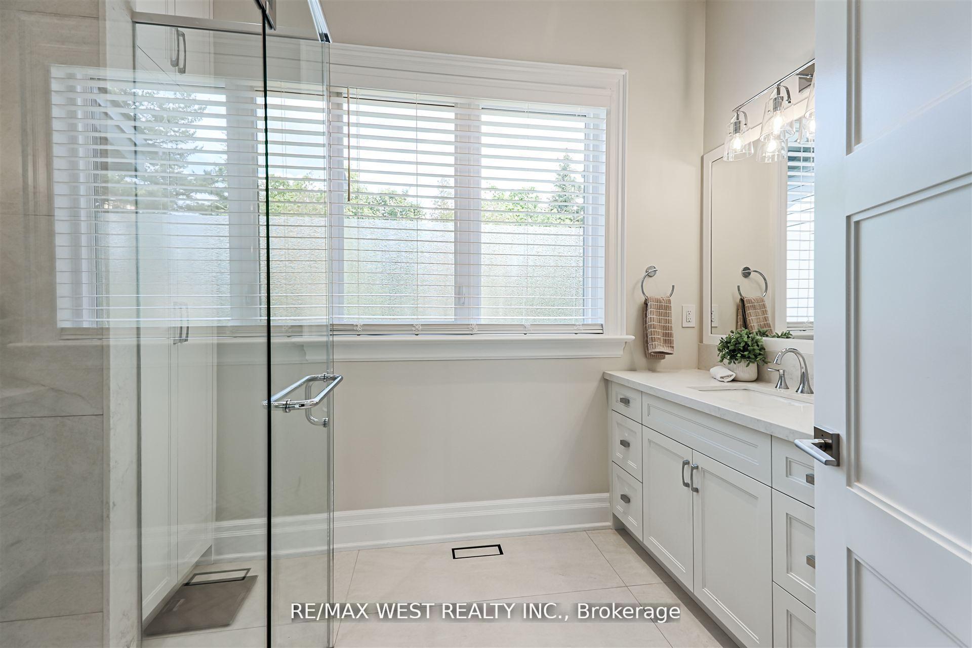 Photo 24 of 18 Windy Ridge Drive, Scarborough, Scarborough Village — HOMEH