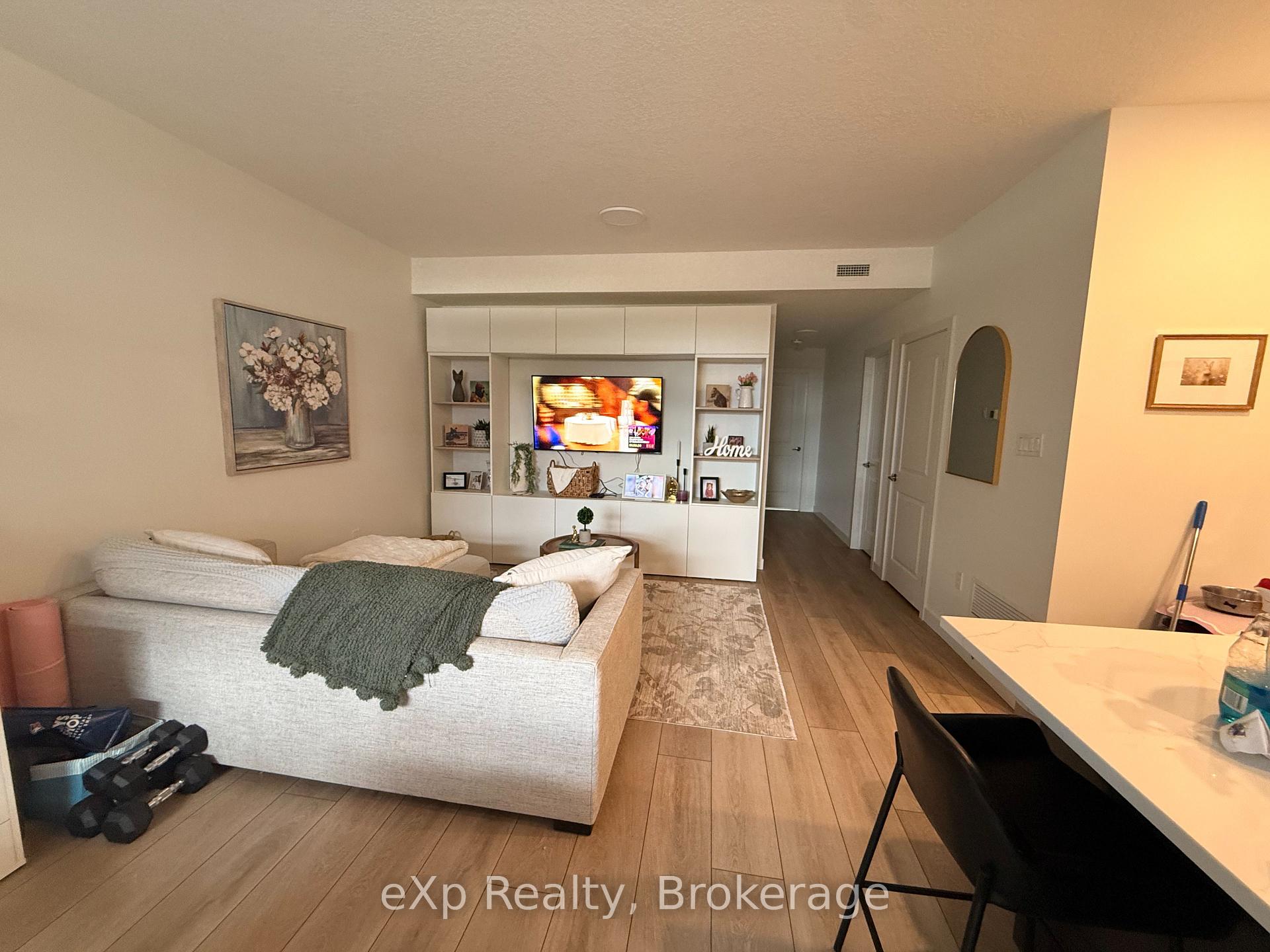 Photo 8 of Unit 128, 824 Woolwich Street, Guelph, Riverside Park — HOMEH