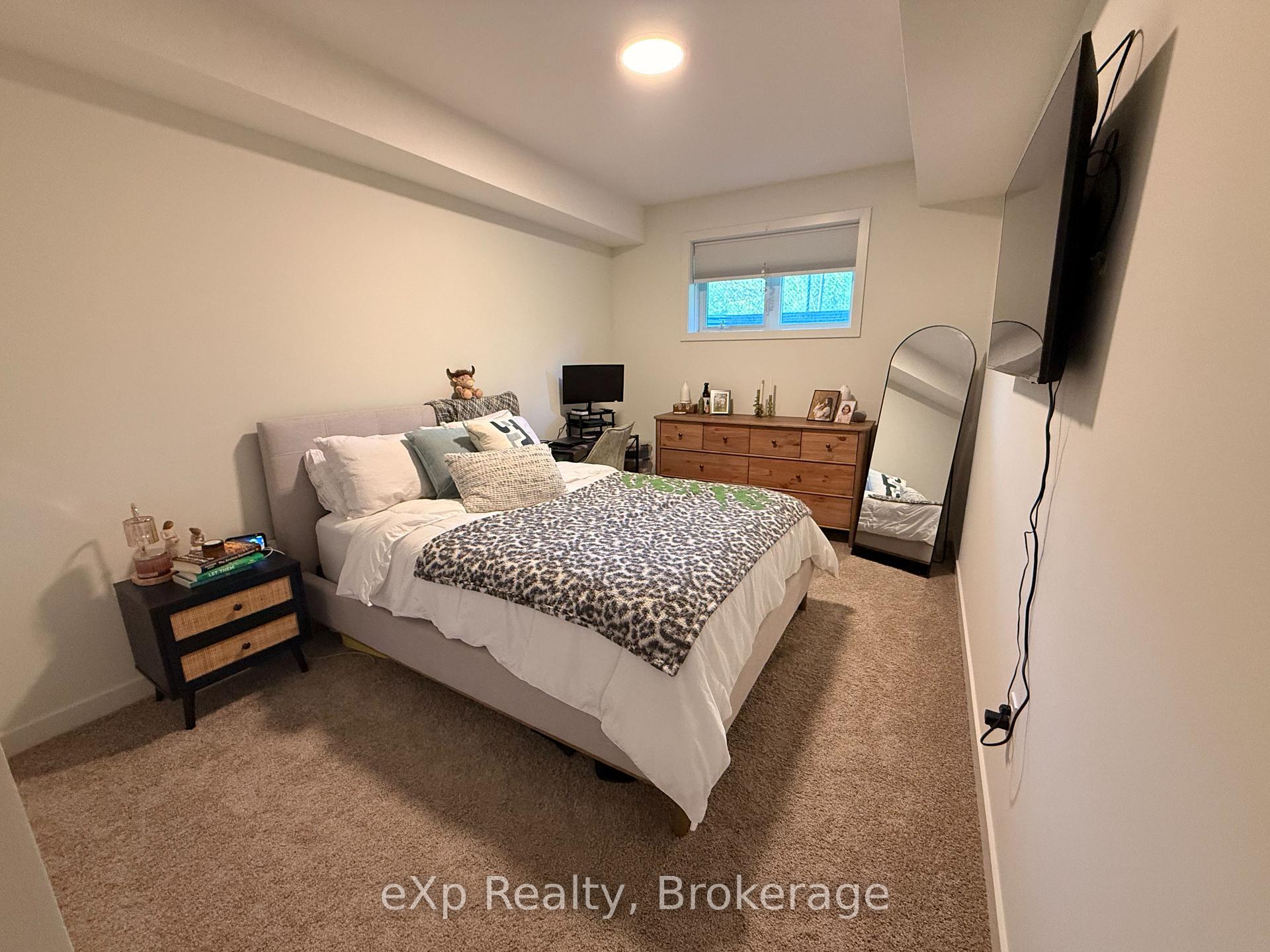 Photo 13 of Unit 128, 824 Woolwich Street, Guelph, Riverside Park — HOMEH