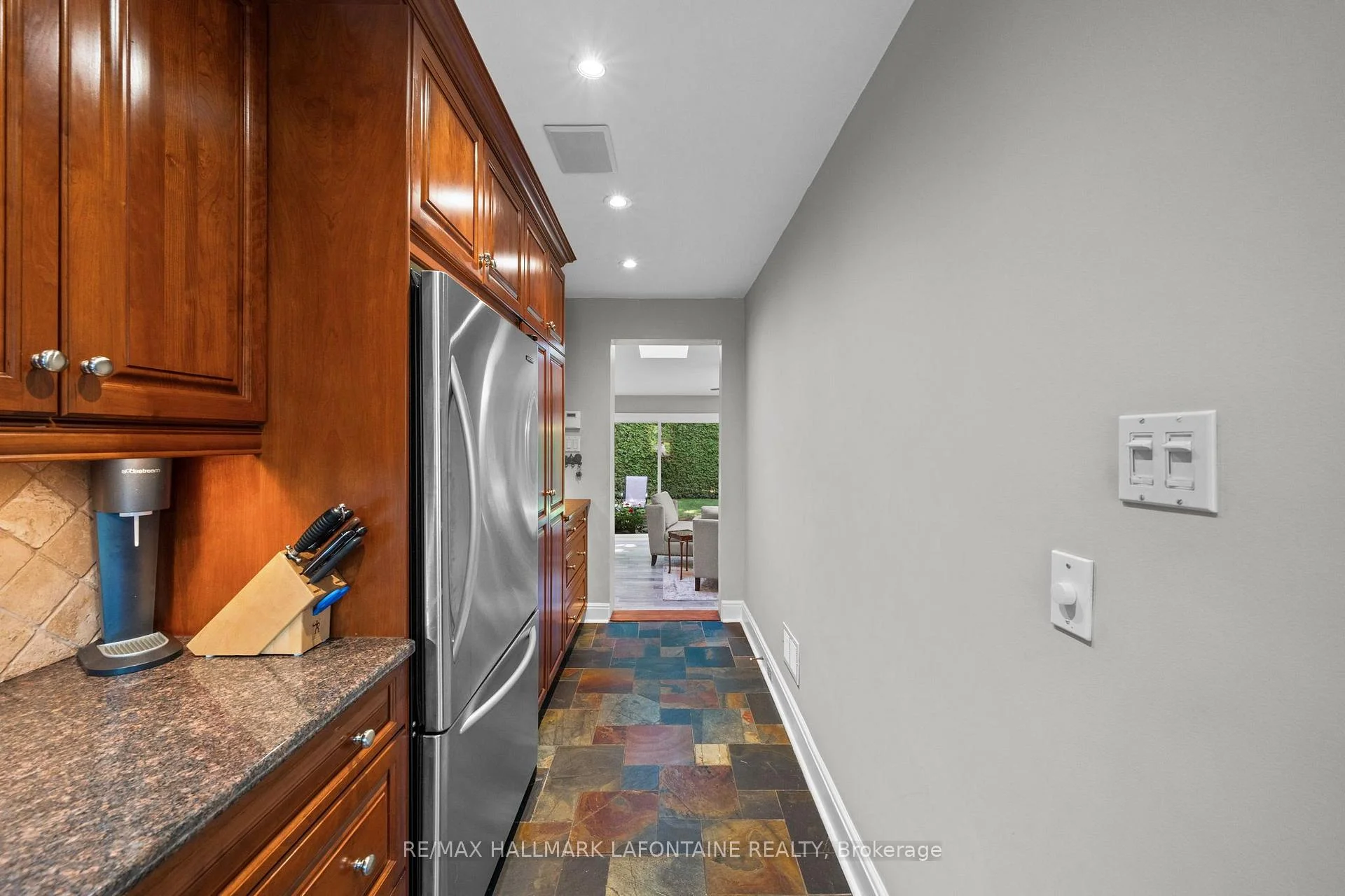 Photo 22 of 215 Springfield Road, Ottawa, Rockcliffe — HOMEH