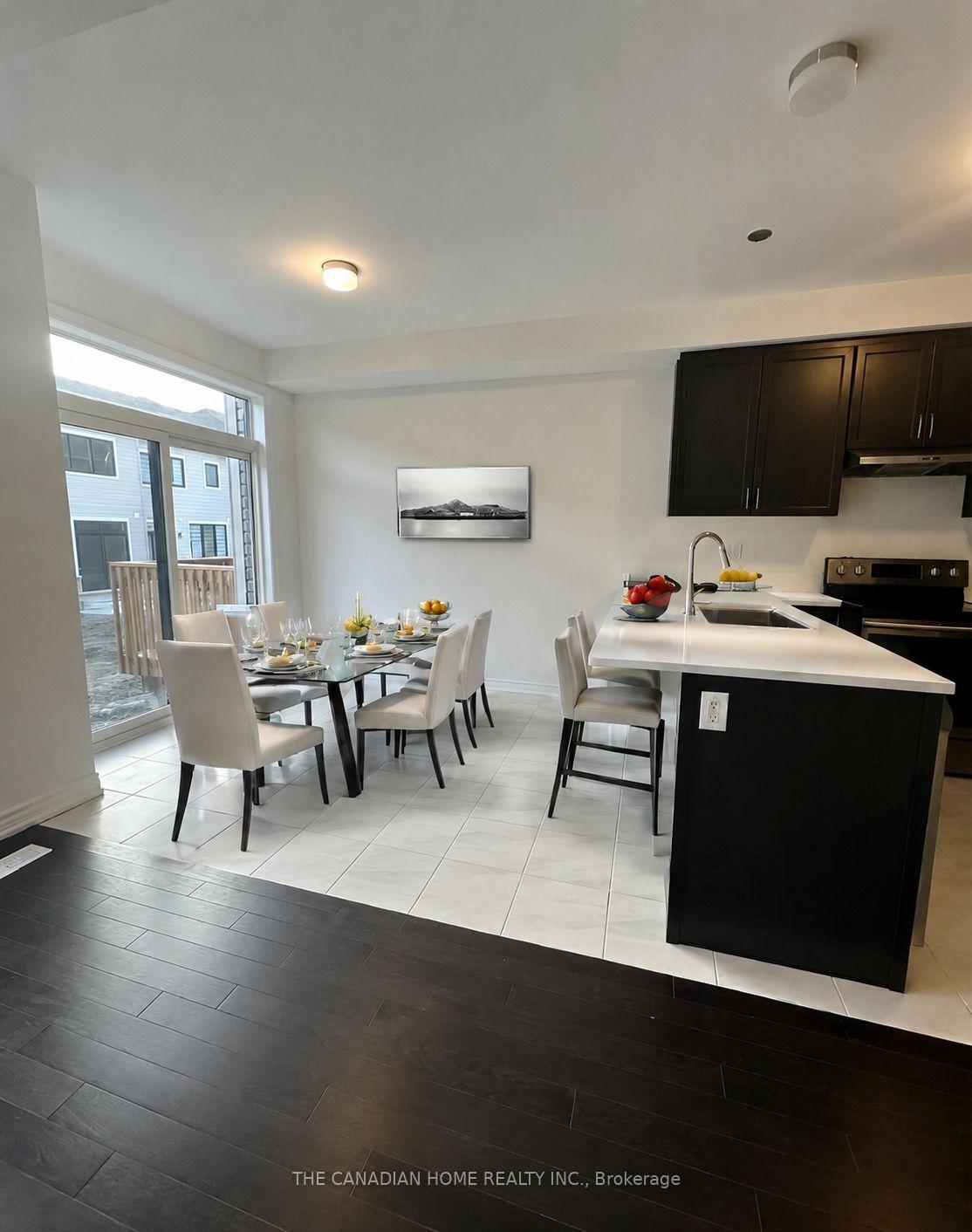 Photo 9 of 71 Milady Crescent, Barrie, Rural Barrie Southeast — HOMEH