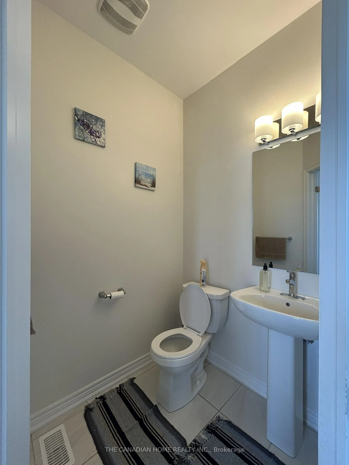 Photo 5 of 71 Milady Crescent, Barrie, Rural Barrie Southeast — HOMEH