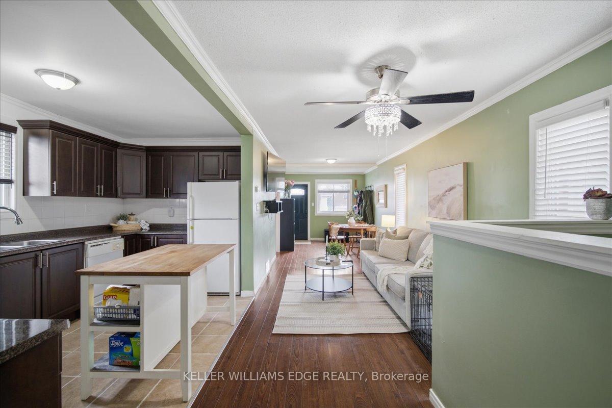 Photo 4 of 22 Delena Avenue N, Hamilton, McQuesten — HOMEH