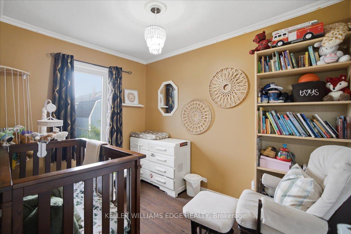 Photo 9 of 22 Delena Avenue N, Hamilton, McQuesten — HOMEH
