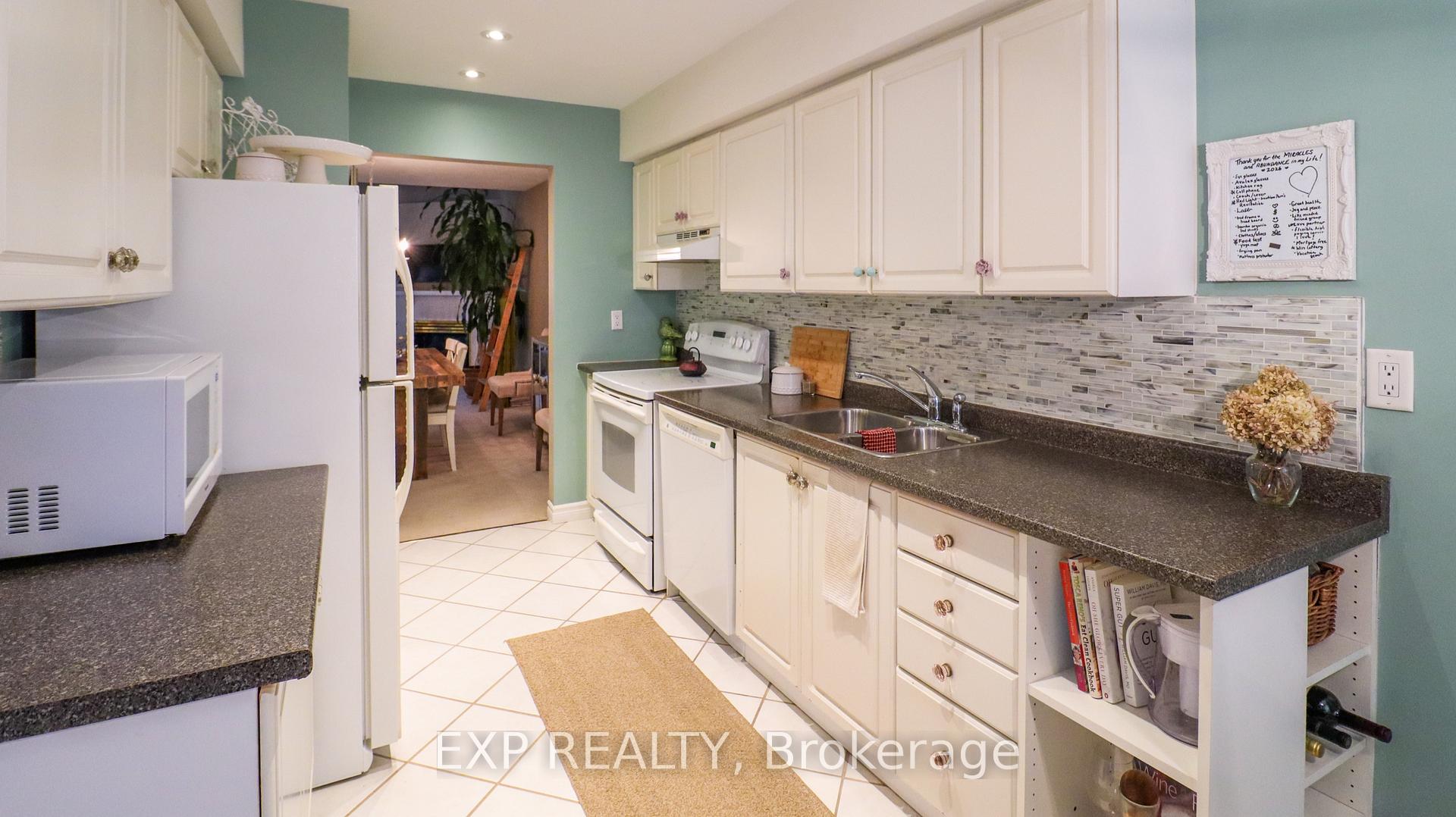 Photo 6 of Unit 224, 2110 Cleaver Avenue, Burlington, Headon — HOMEH