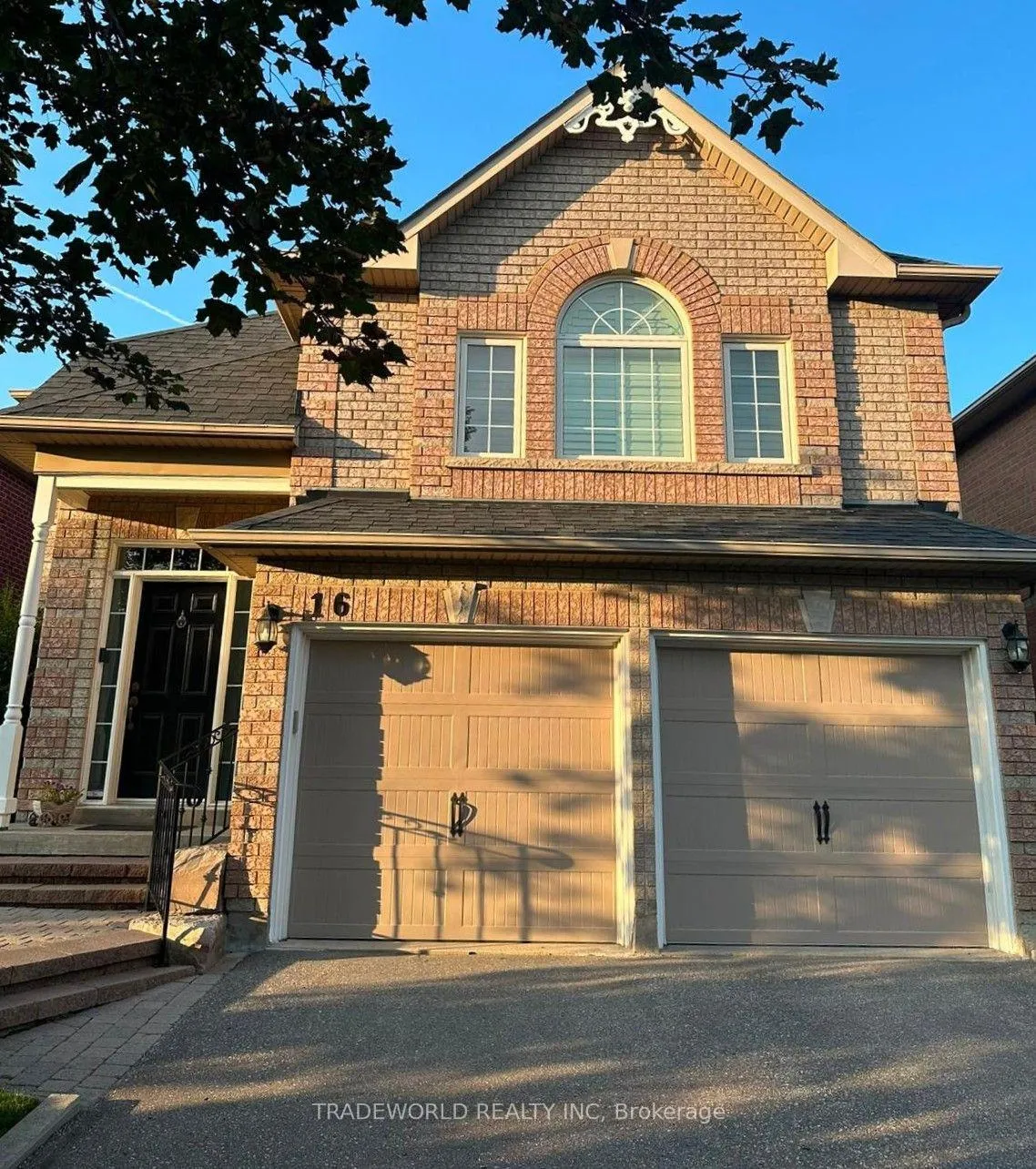 Photo of 16 Chessman Court