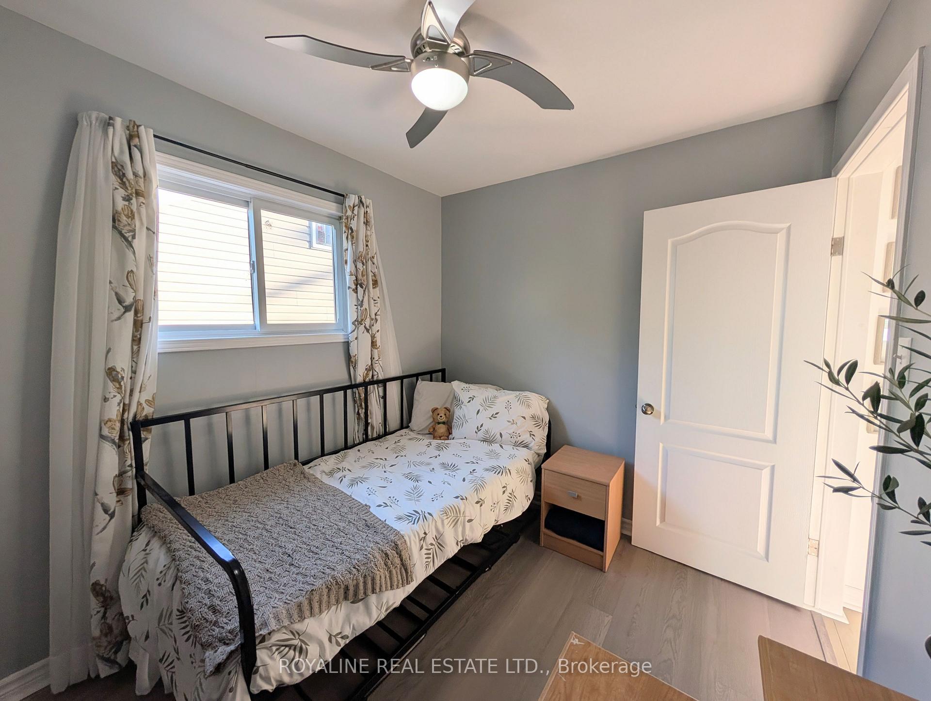Photo 3 of 317 Oshawa Boulevard S, Oshawa, Central — HOMEH