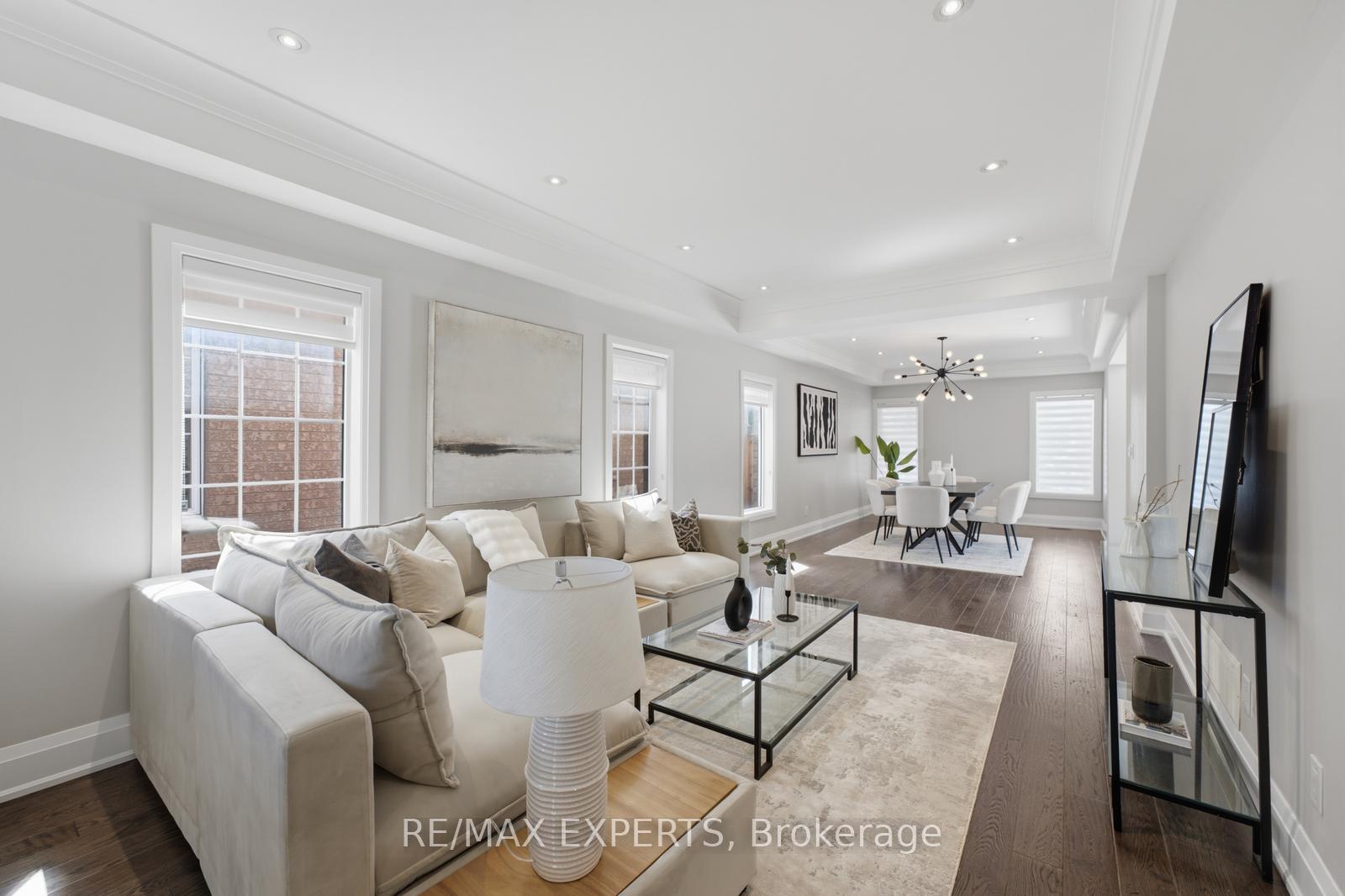 Photo 7 of 192 Forest Fountain Drive, Vaughan, Sonoma Heights — HOMEH
