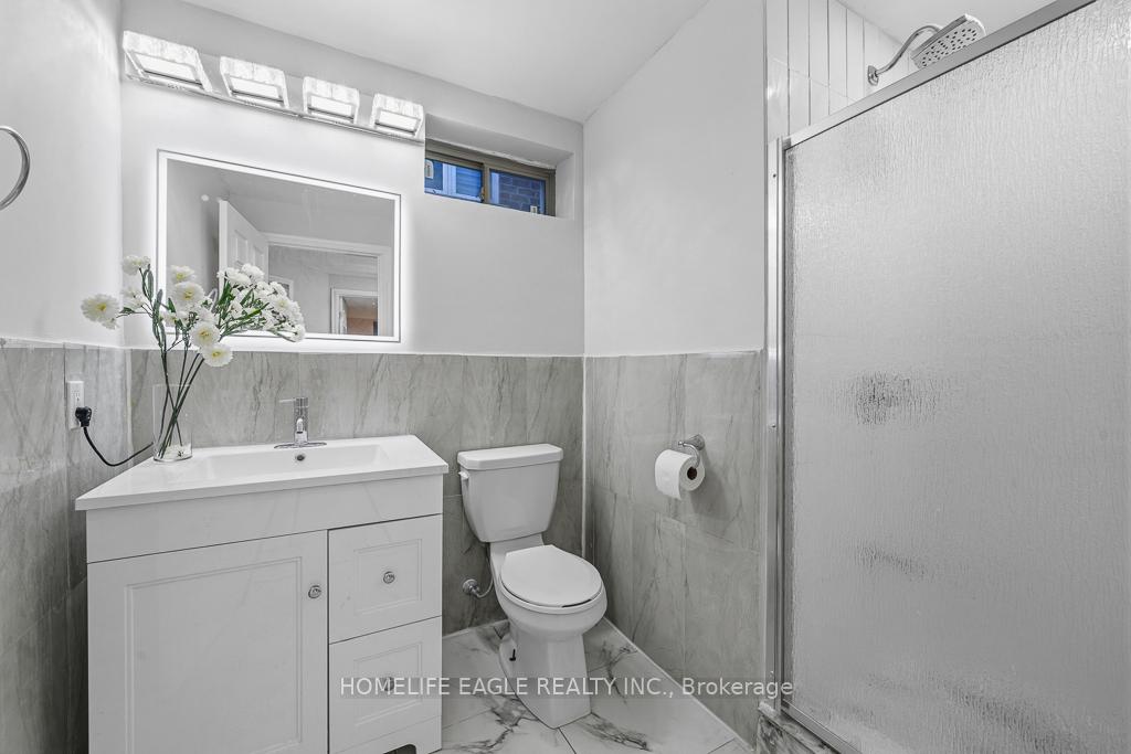 Photo 27 of 71 Woodhaven Avenue, Aurora, Aurora Estates — HOMEH