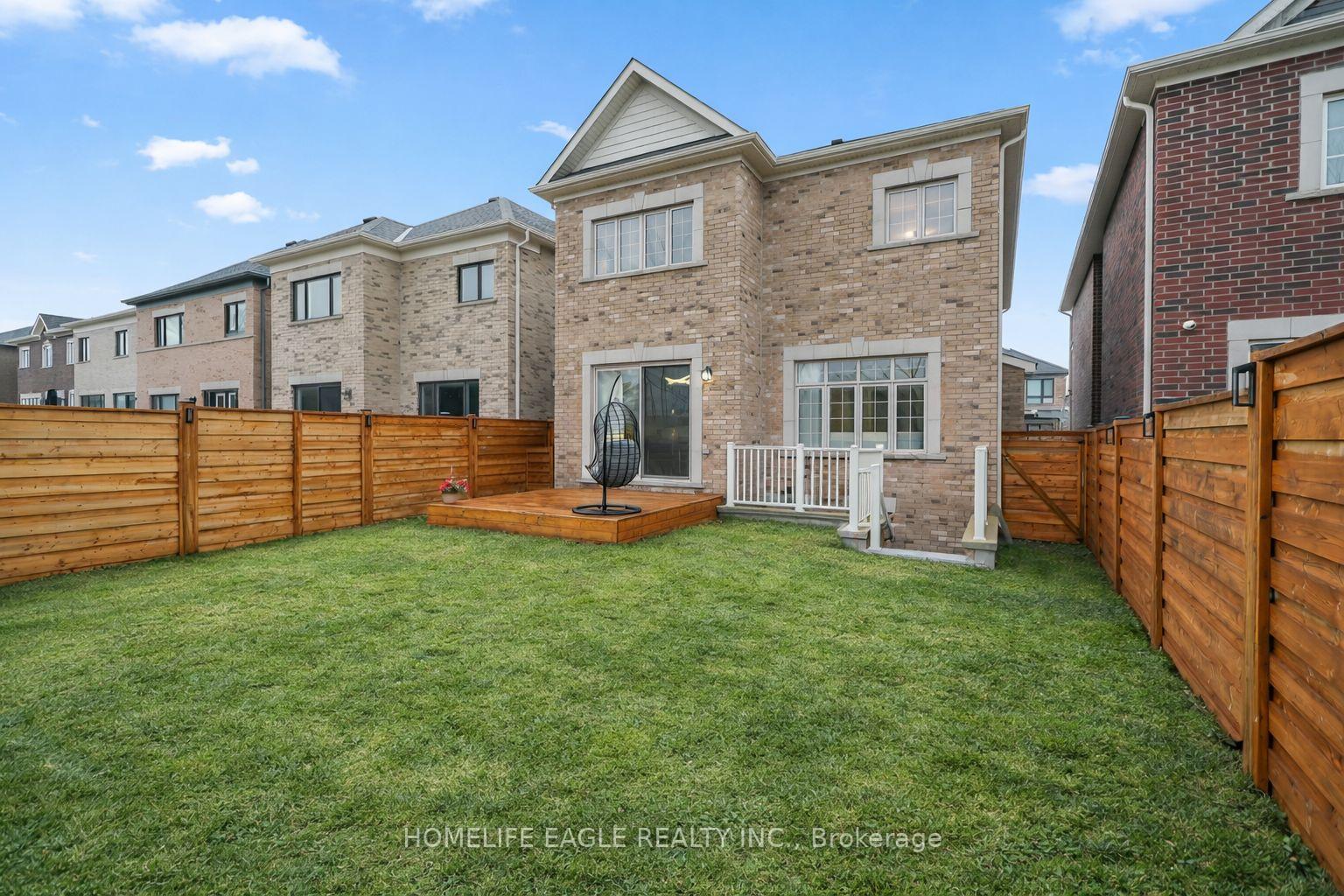 Photo 29 of 71 Woodhaven Avenue, Aurora, Aurora Estates — HOMEH
