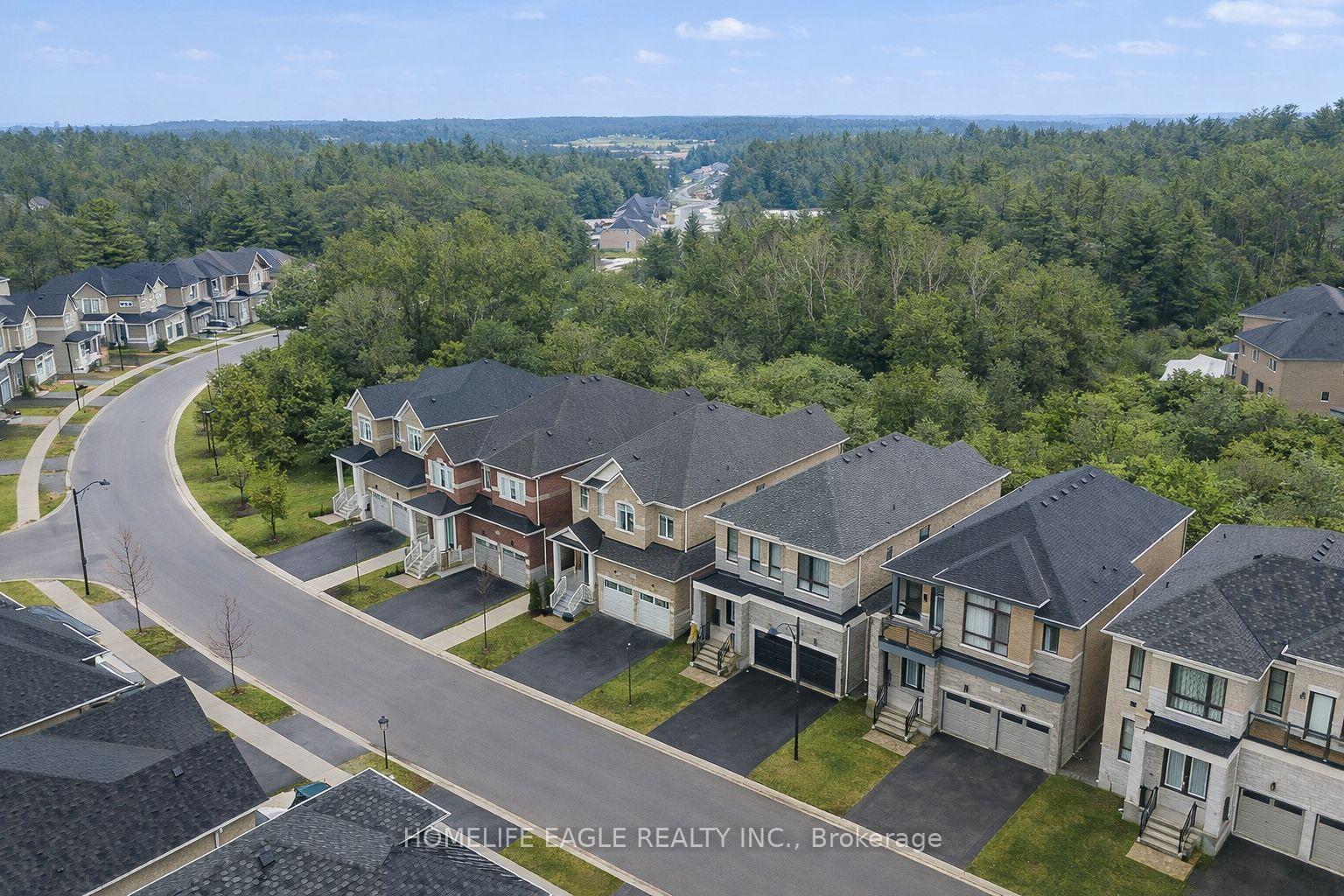 Photo 30 of 71 Woodhaven Avenue, Aurora, Aurora Estates — HOMEH