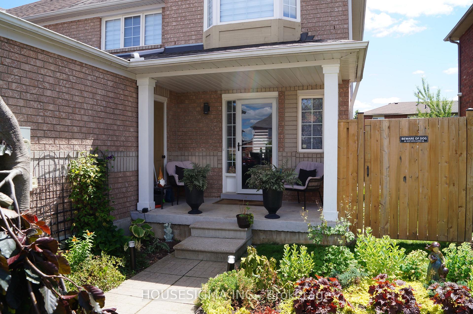 Photo 2 of 54 Weymouth Road, Barrie, Georgian Drive — HOMEH