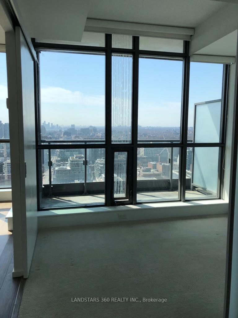 Photo 11 of Unit 2909, 8 Charlotte Street, Toronto, Waterfront Communities — HOMEH